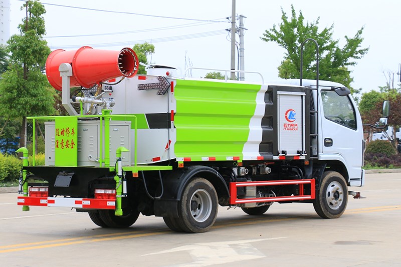 國(guó)六小福瑞卡 5噸 抑塵車(chē)